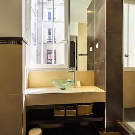 Apartment Sentier Historical Center Charming & Cosy *
